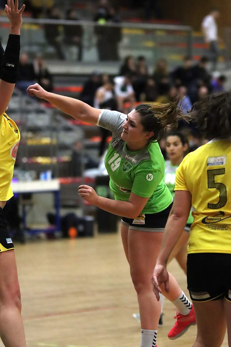 Album Nationale F Minine Thuir Contre Mourenx Club Handball