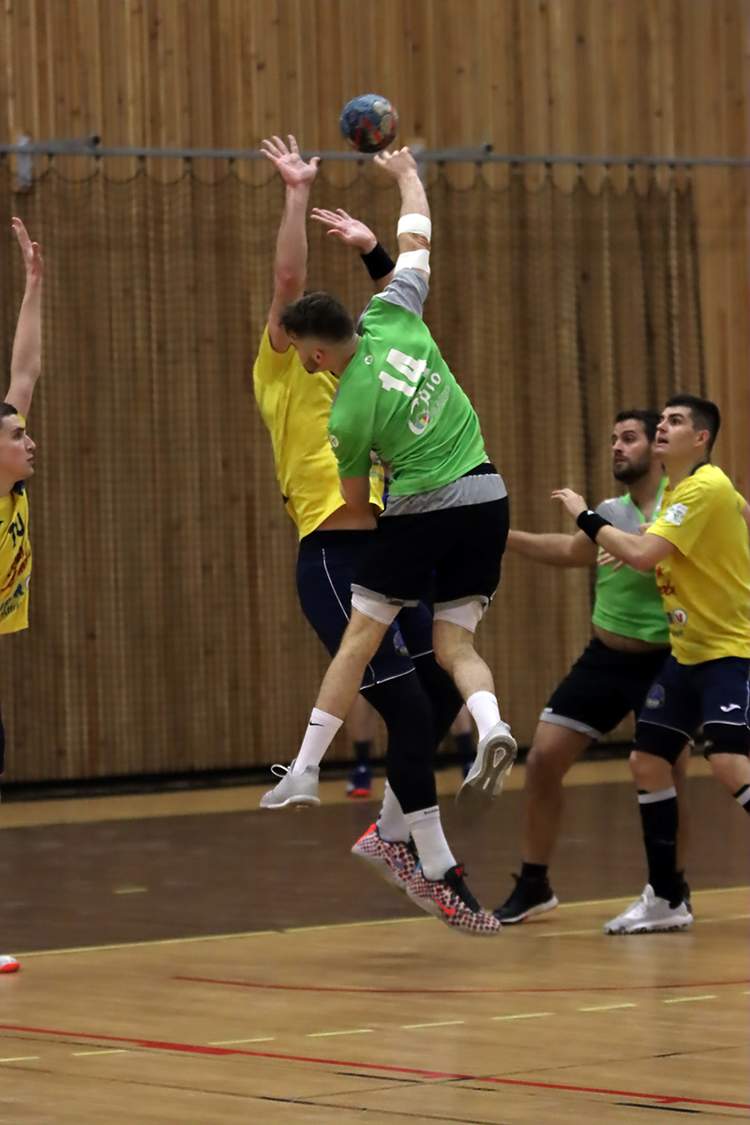 Album Pré Nationale Masculine Thuir contre Saint club Handball