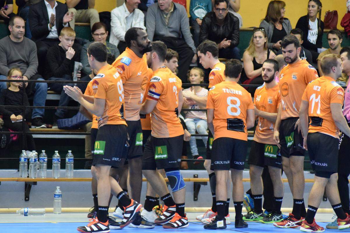 Actualité - N1M: ACBB Vs PSG (b). La Présentation ! - Club Handball ...