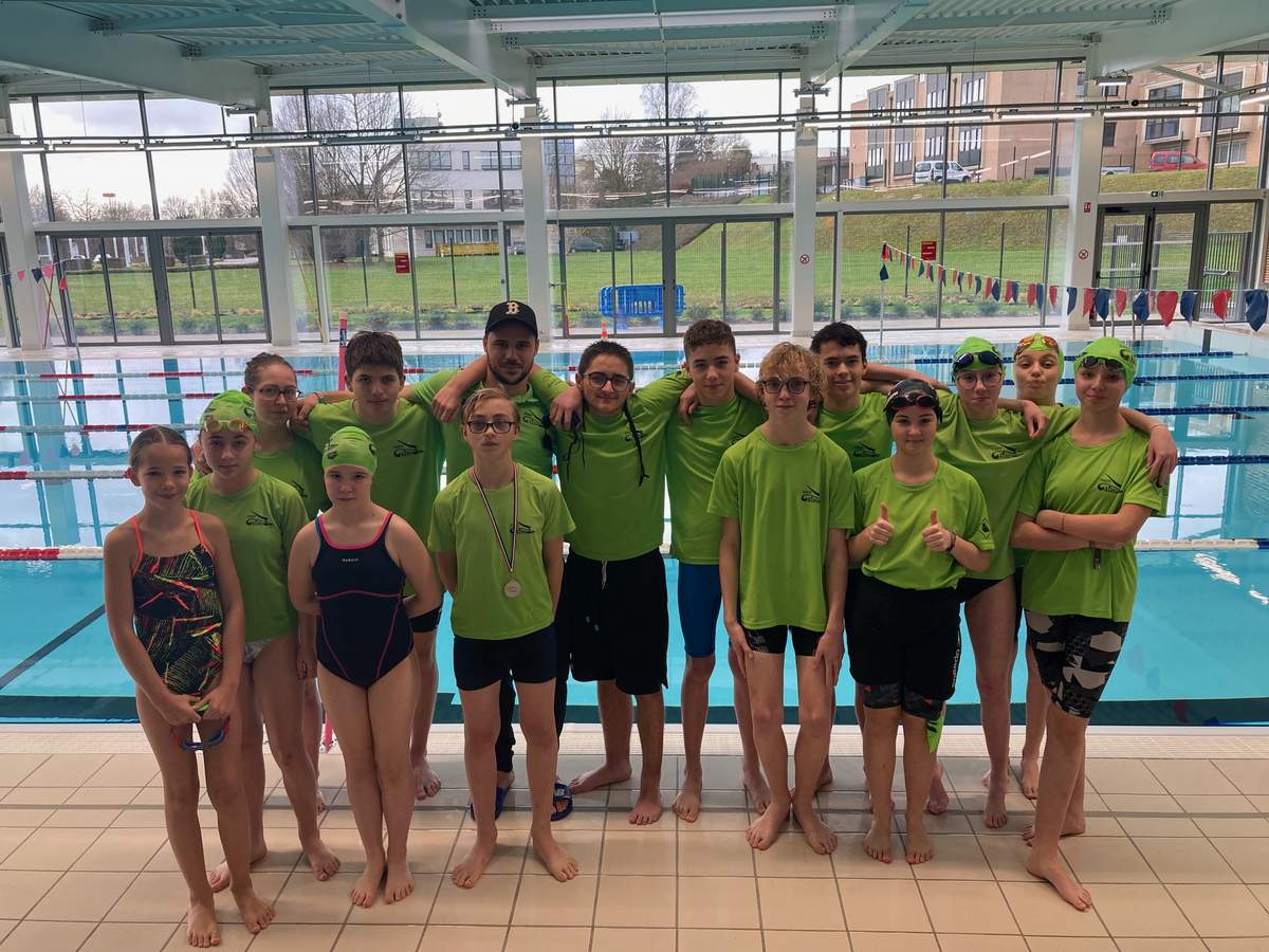 Actualité Vingt médailles dans l escarcelle club Natation Hirson Natation Clubeo